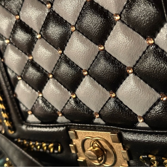 Black & White Checkered Chanel “Le Boy” Style Gold Champagne Swarovski Crystal - Picture 12 of 17